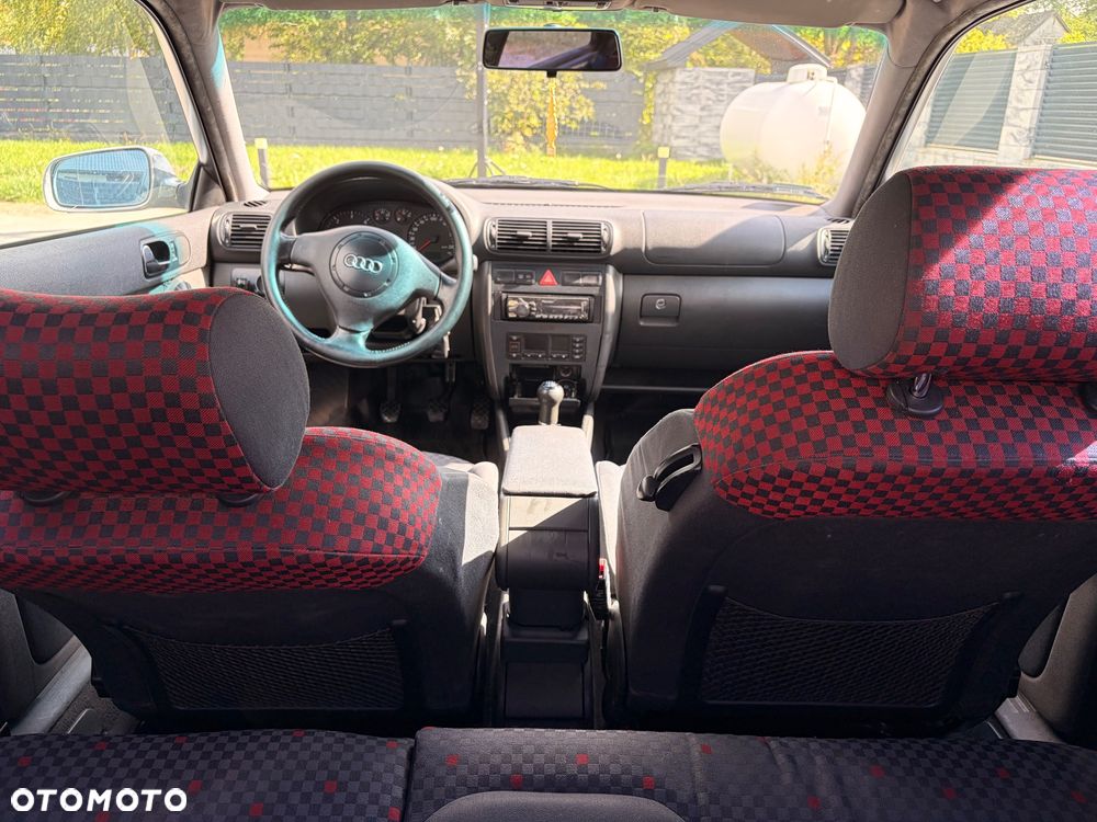 Audi A3 3-drzwiowe 1.9 TDI Attraction - 6