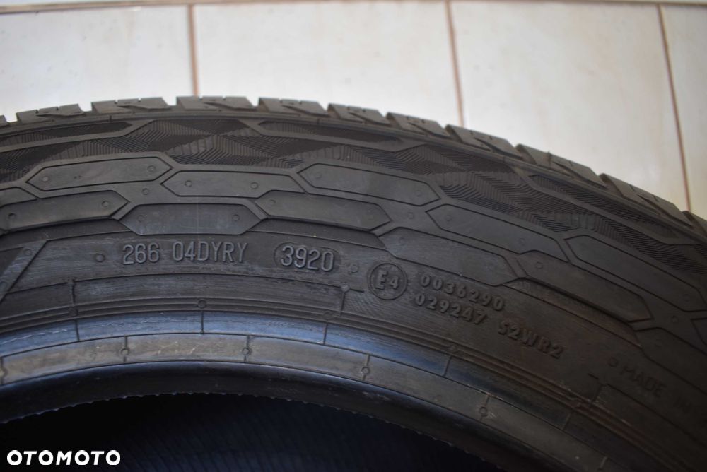 R16C 215/65 109/107T Uniroyal AllSeasonMax - 6