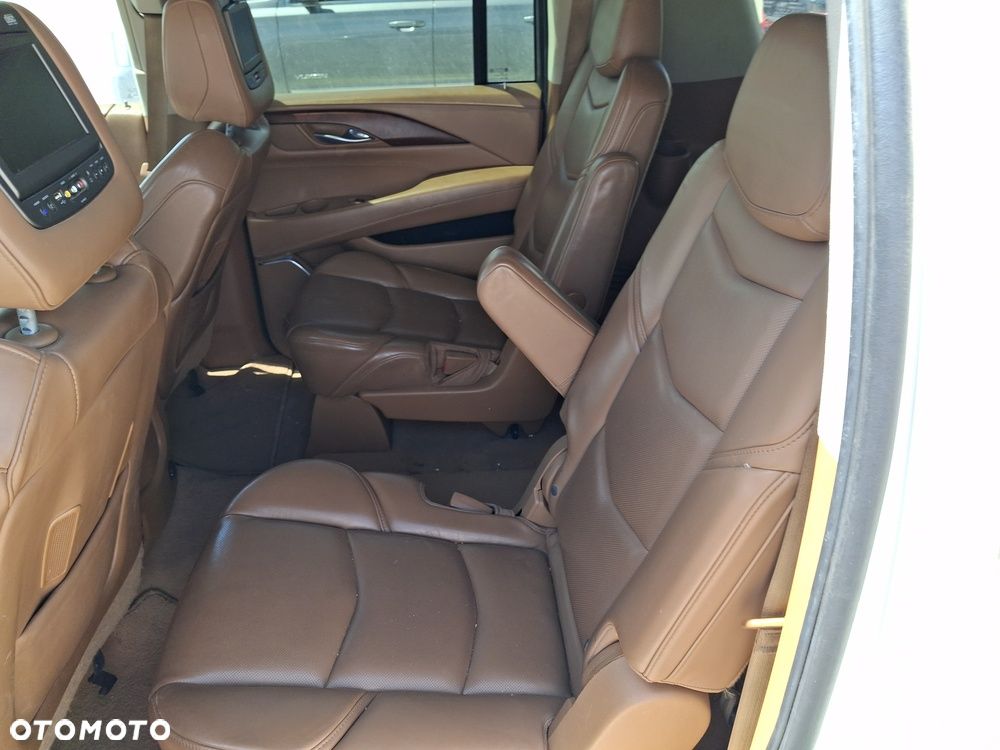 Cadillac Escalade 6.2 V8 ESV Platinum - 5