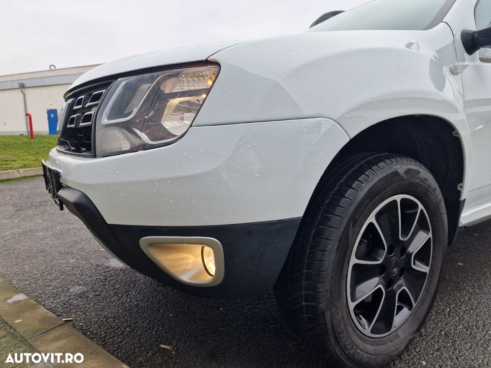 Dacia Duster 1.5 dCi 4x4 Prestige - 27