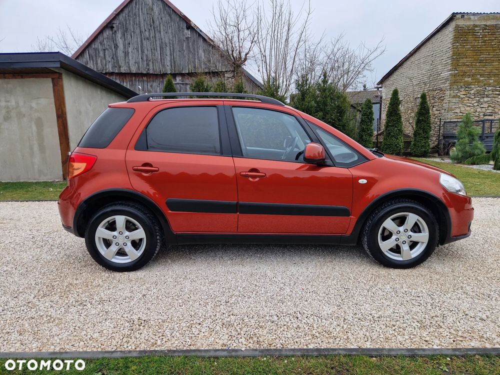 Suzuki SX4 1.6 VVT Streetline 4x2 Club - 5