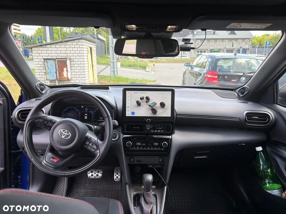 Toyota Yaris Cross - 10