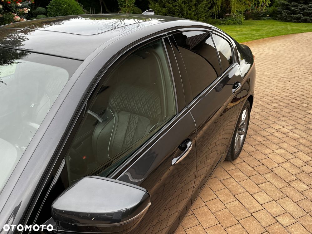BMW Seria 5 530d xDrive Sport Line sport - 15