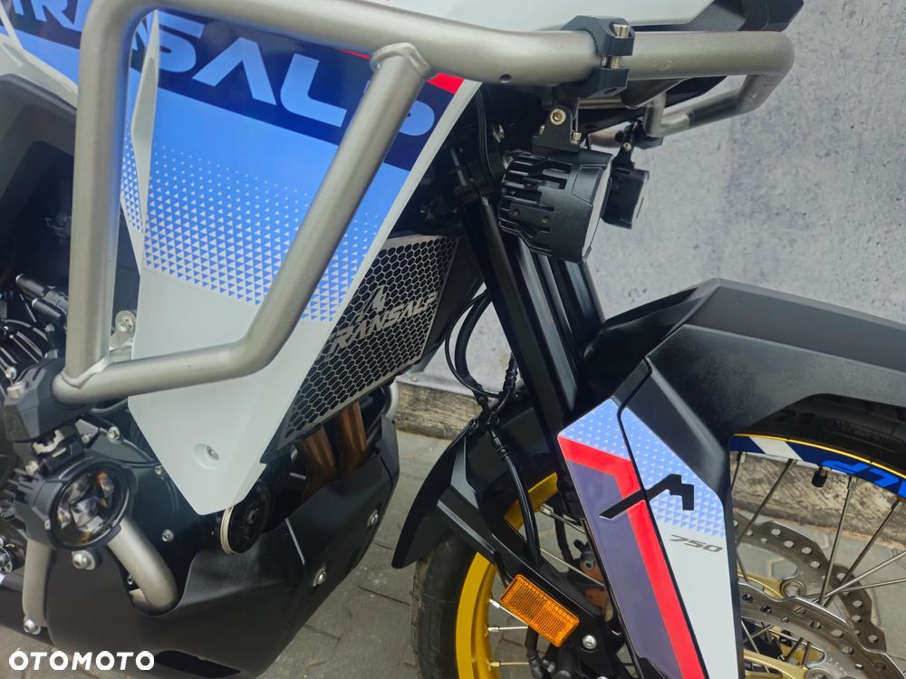 Honda Transalp - 11