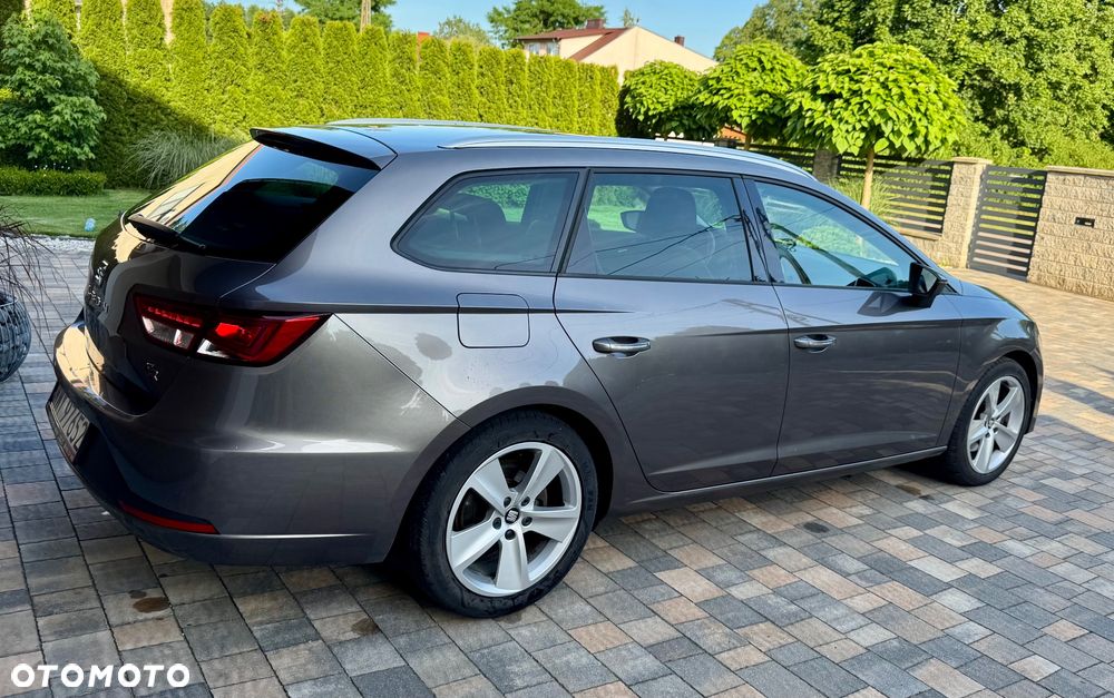 Seat Leon 2.0 TDI DPF Start&Stop DSG FR - 7