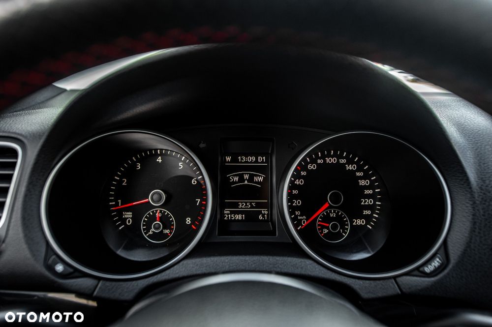 Volkswagen Golf 2.0 GTI DSG Edition 35 - 27