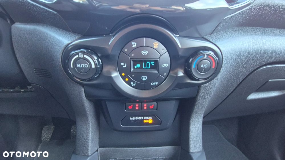 Ford EcoSport 1.0 EcoBoost TITANIUM - 22