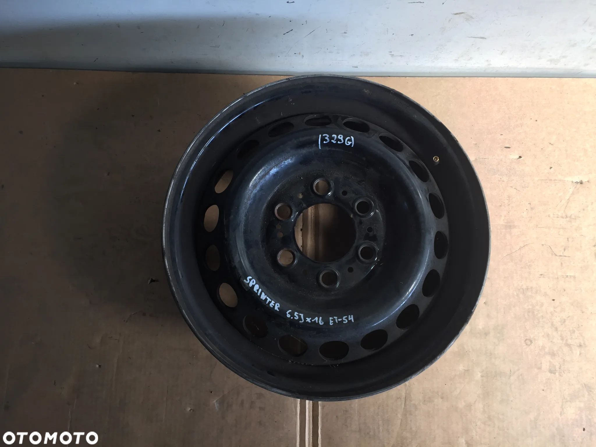 MERCEDES SPRINTER 20R FELGA STALOWA 6,5Jx16 ET 54 - 1
