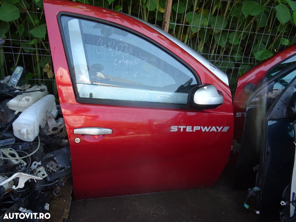 Vand Usa Fata Dreapta Dacia Sandero Stepway din 2010 volan pe stanga - 2