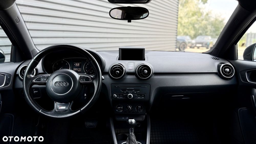 Audi A1 Sportback 1.6 TDI Ambition S tronic - 14
