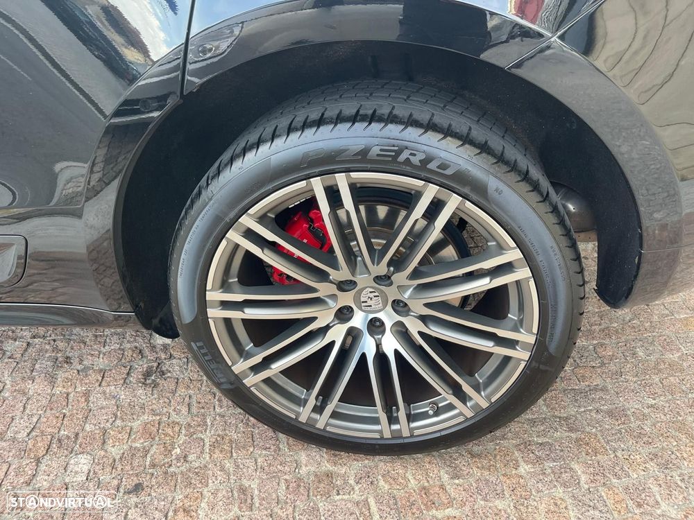 Porsche Macan Turbo PDK - 14