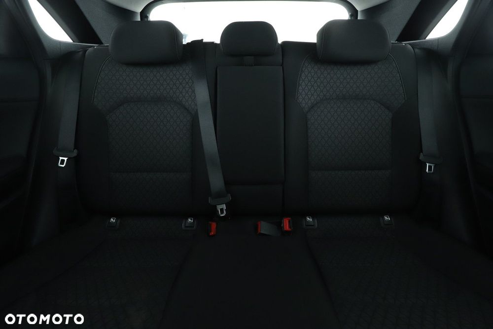 Kia Ceed - 28