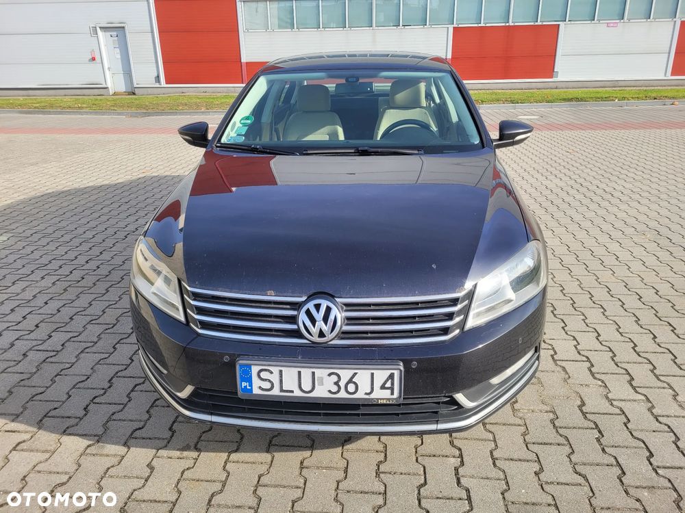 Volkswagen Passat 2.0 TDI Comfortline - 5