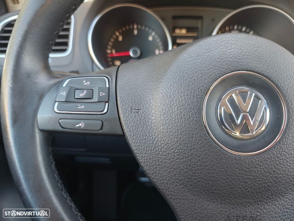 VW Golf 1.6 TDi Confortline - 17