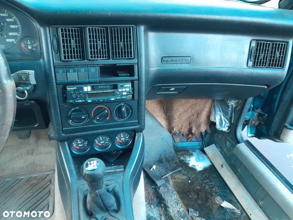 Audi 80 2.0 E - 19