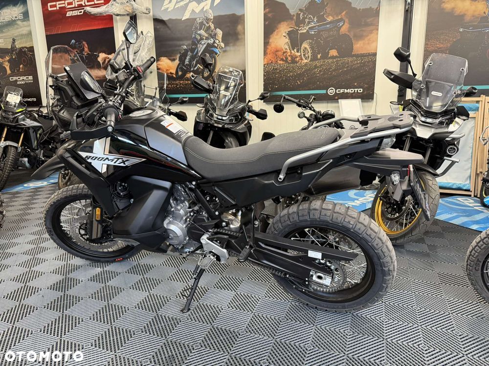 CFMoto MT - 4