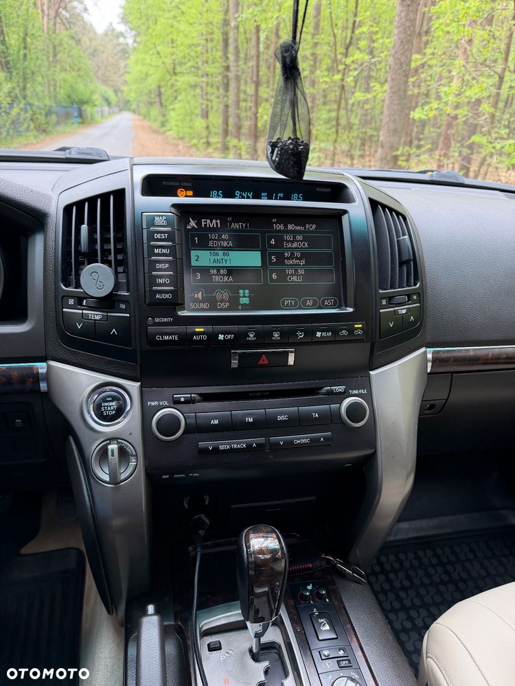 Toyota Land Cruiser LC 4.5 D-4D Prestige Platinium 7os - 20
