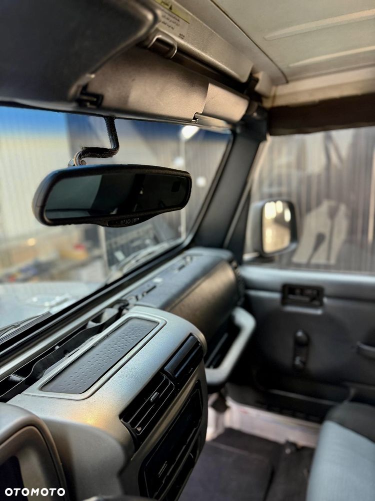 Jeep Wrangler 4.0 Sahara - 34