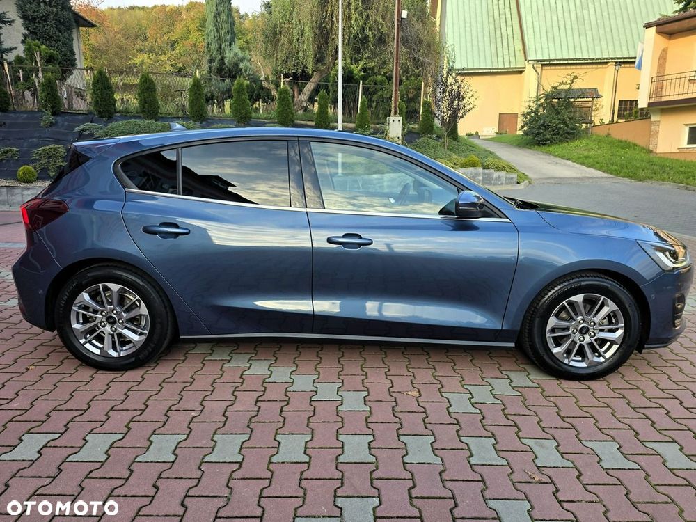 Ford Focus - 10