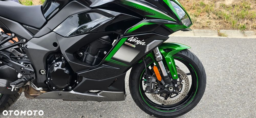Kawasaki Ninja 1000 SX - 13