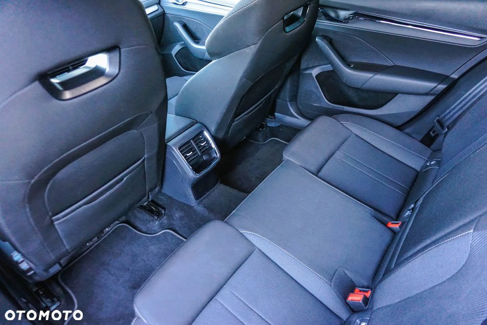 Skoda Octavia 2.0 TDI Style DSG - 26