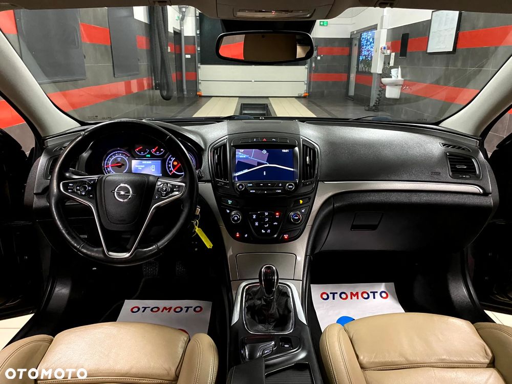 Opel Insignia 1.4 T Cosmo S&S - 18