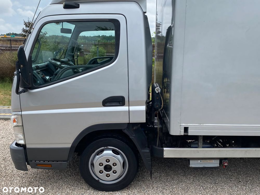 Mitsubishi Canter Fuso - 2