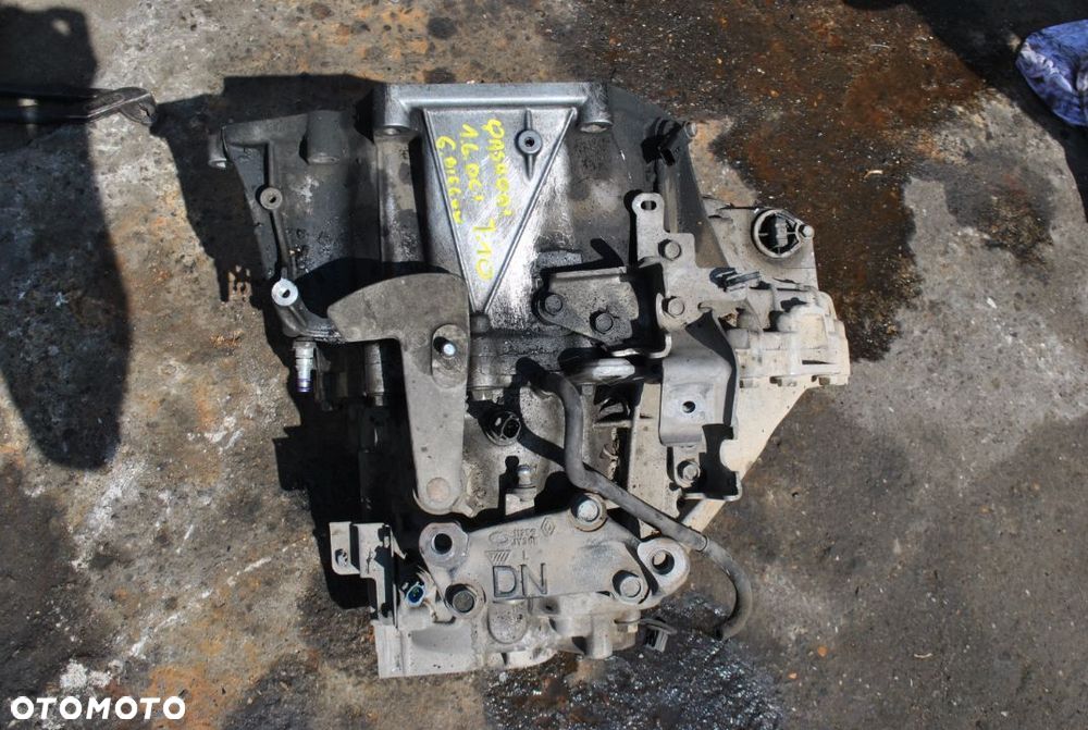 Skrzynia Qashqai J10 lift 1.6 DCI - 1