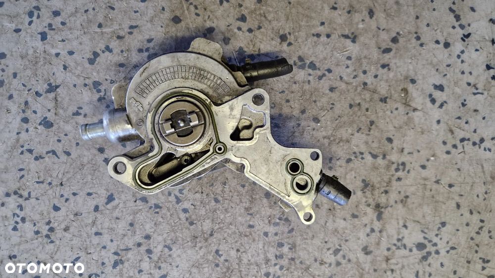 AUDI SEAT SKODA VOLKSWAGEN 1.9 TDI POMPA VACUM 038145209A - 1