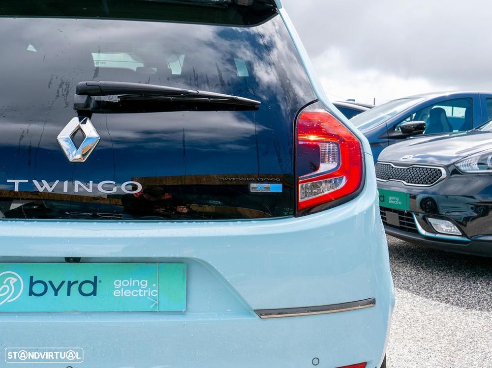 Renault Twingo Z.E. 22 Intens - 16