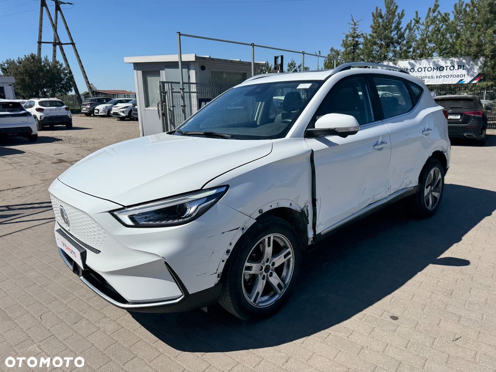 MG ZS Maximal Luxury - 5