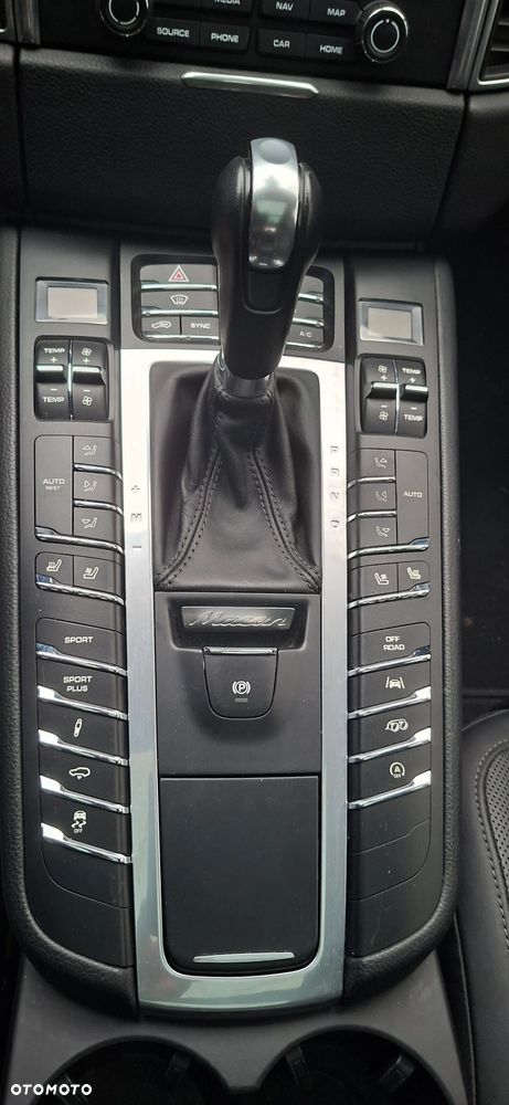 Porsche Macan PDK - 29
