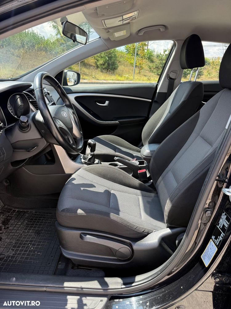 Hyundai i30 1.4MPi Comfort - 9