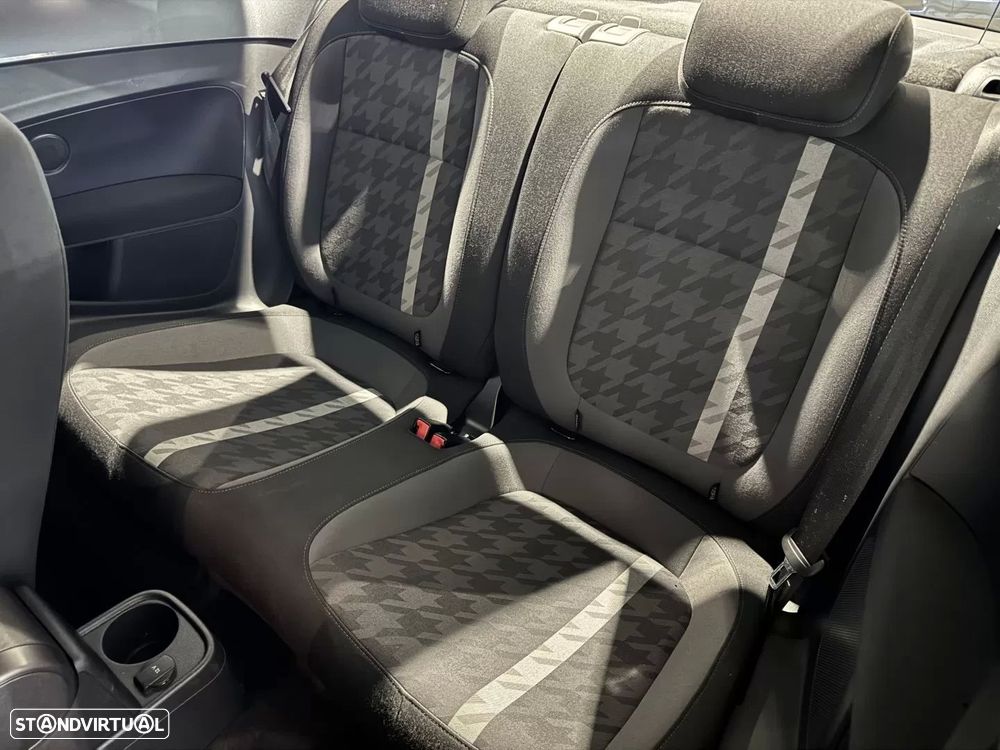 VW New Beetle 2.0 TDI Design - 41