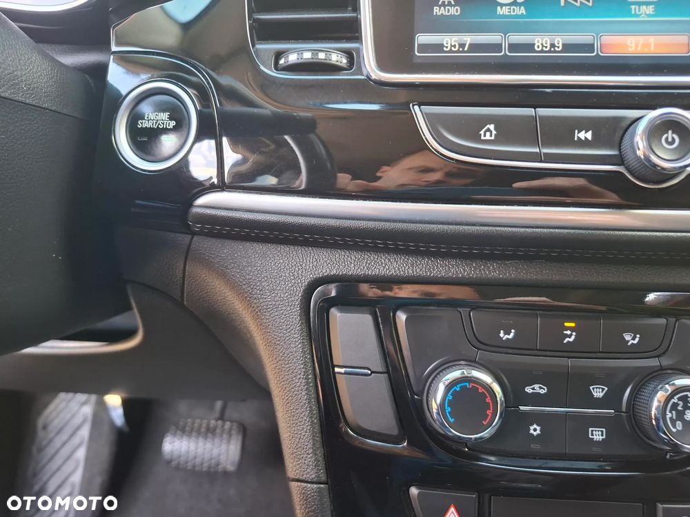 Buick Encore - 19