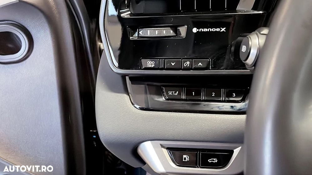 Lexus Seria RX 450h+ (Plug-in-Hybrid) Luxury Line - 12