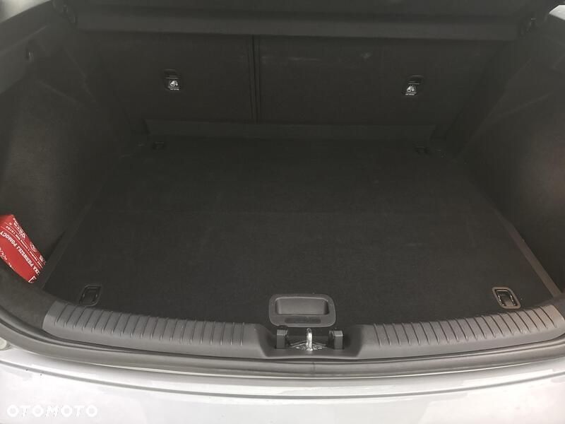 Hyundai i30 1.5 DPI Modern - 22