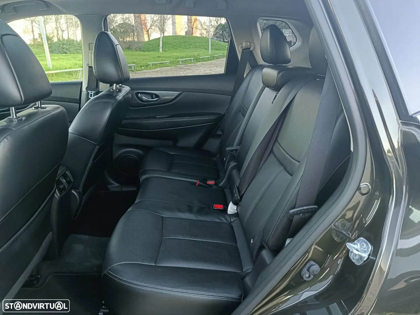 Nissan X-Trail 1.6 dCi 360 Xtronic - 18