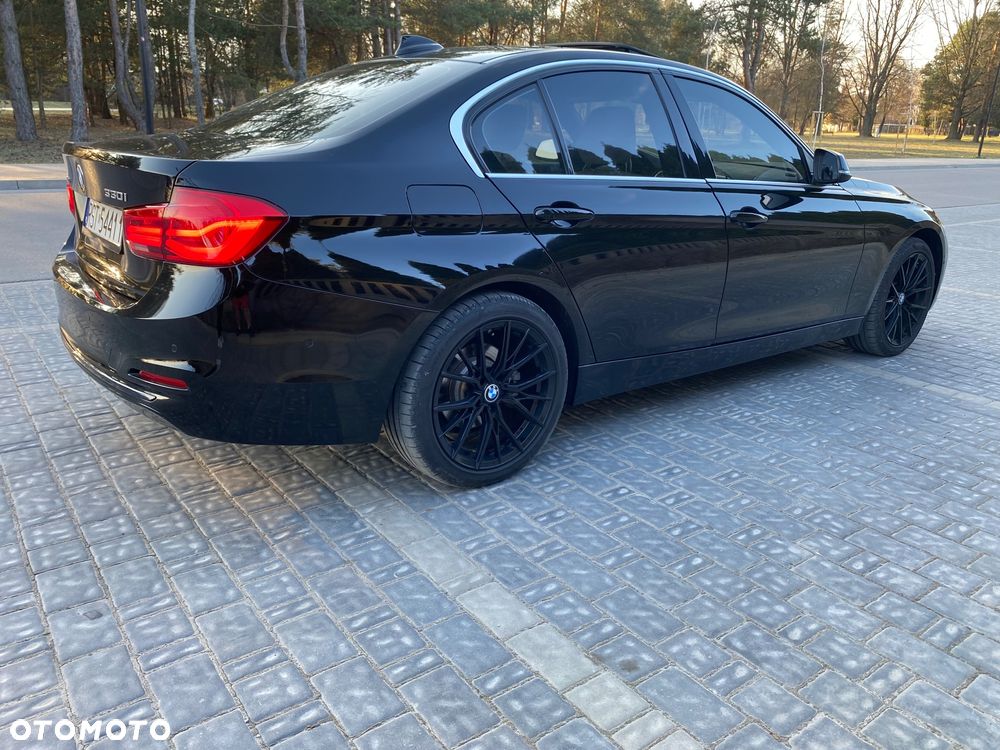 BMW Seria 3 330i xDrive Luxury Line - 6