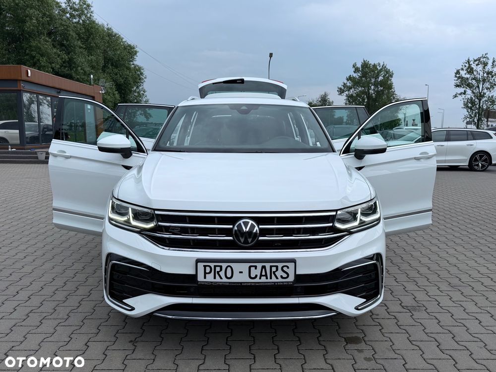 Volkswagen Tiguan 2.0 TDI SCR 4MotION DSG R-Line - 14