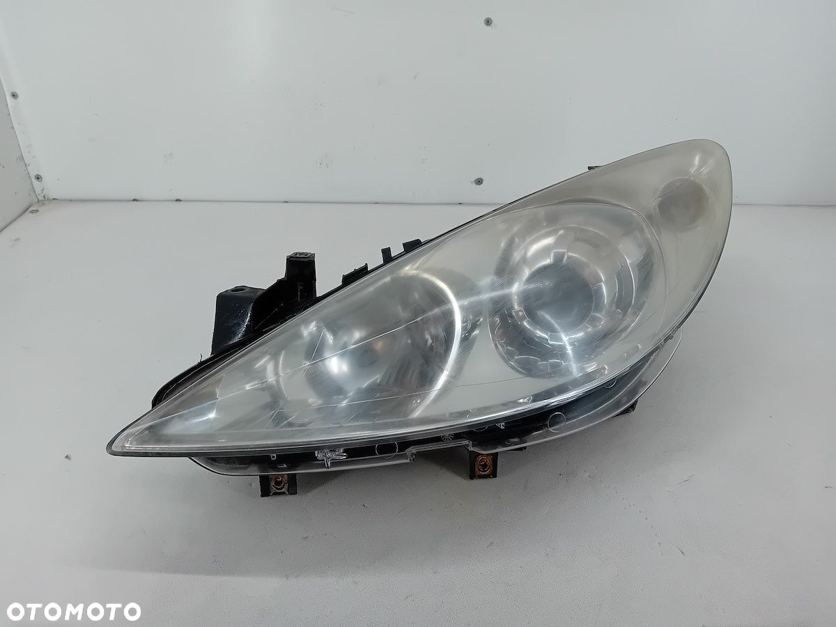 LAMPA PRZÓD LEWA PEUGEOT 307 SW 2.0 16V BENZYNA KOMBI 9681834880-00 - 1