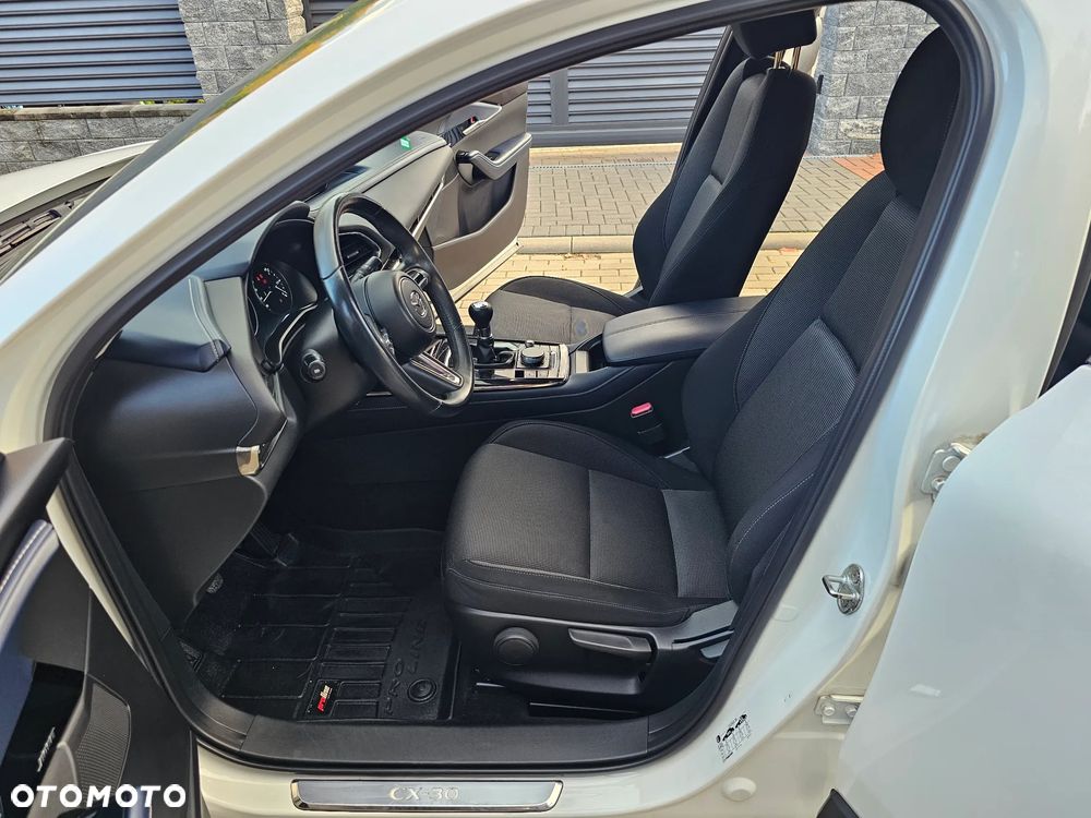 Mazda CX-30 2.0 mHEV Hikari AWD - 10