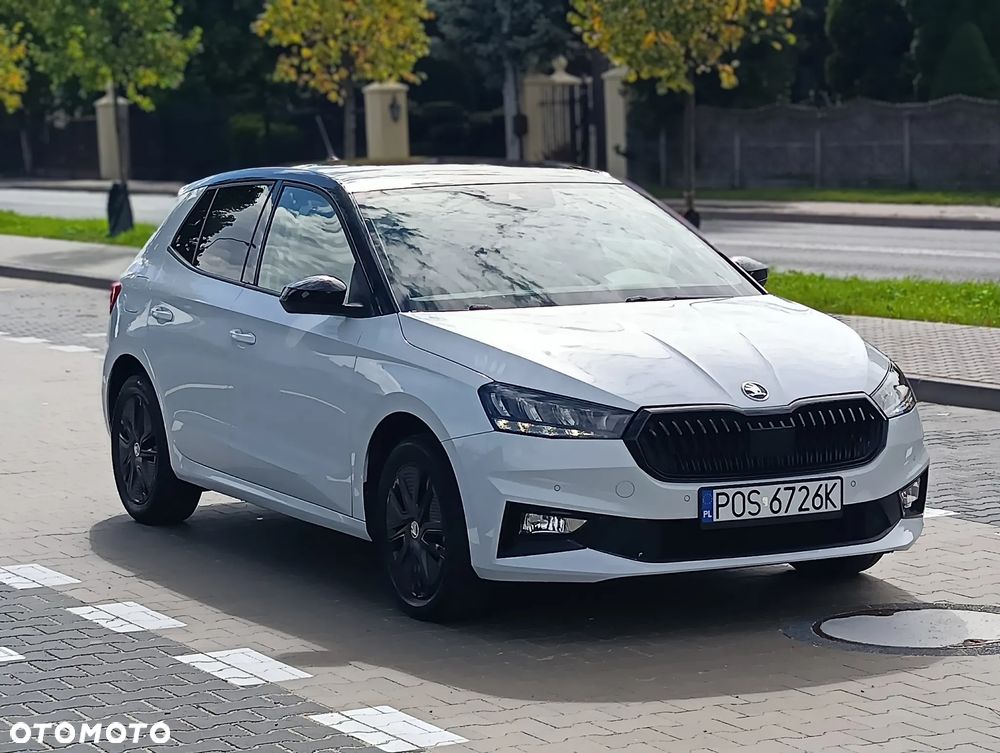Skoda Fabia 1.0 TSI Style Color - 1