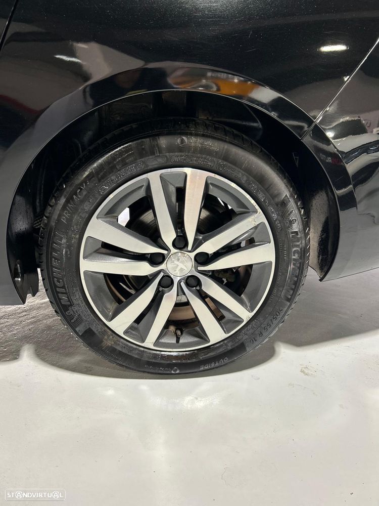 Peugeot 308 SW PureTech 130 GPF Stop & Start Allure - 36