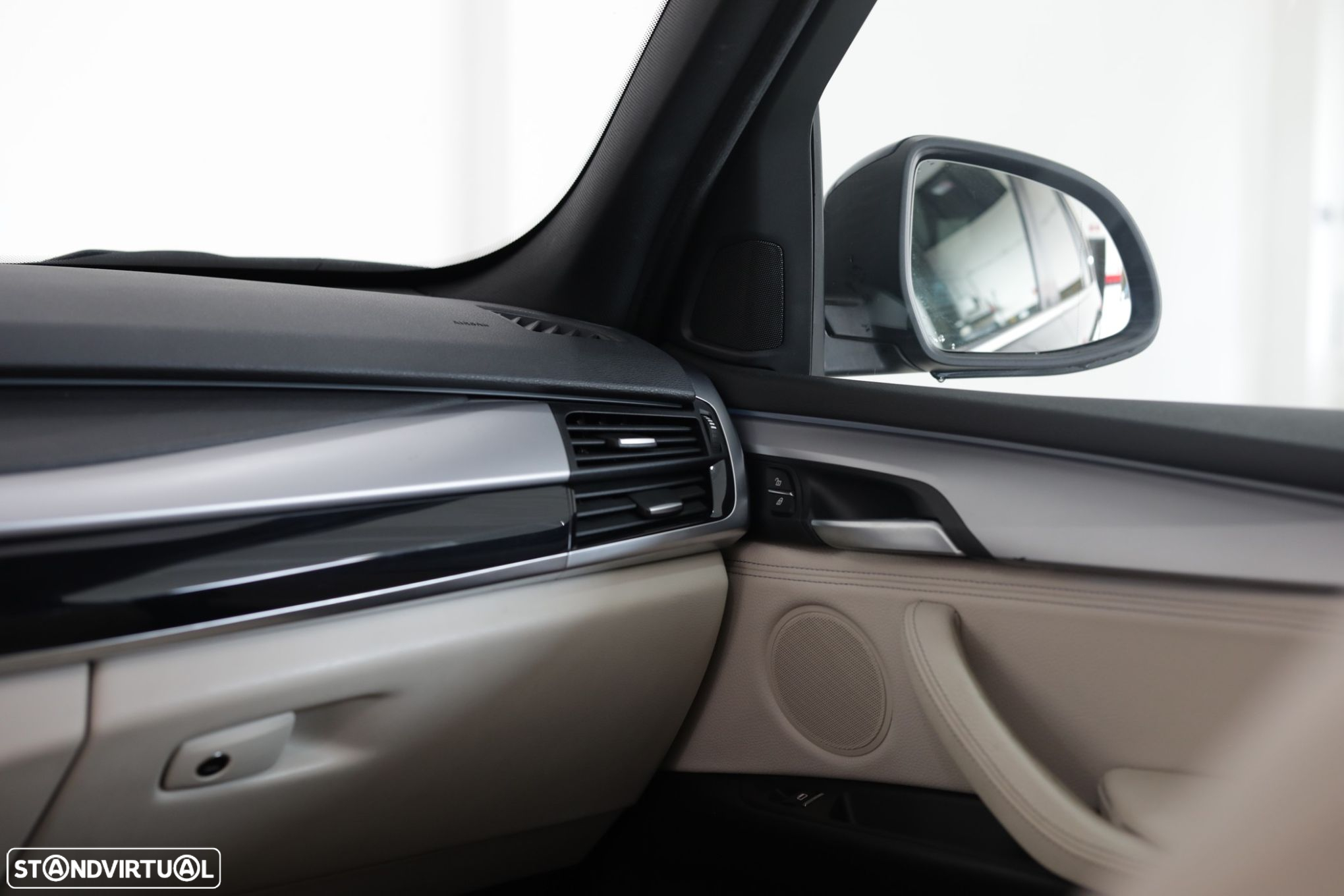 BMW X5 25 d sDrive Comfort 7L - 36