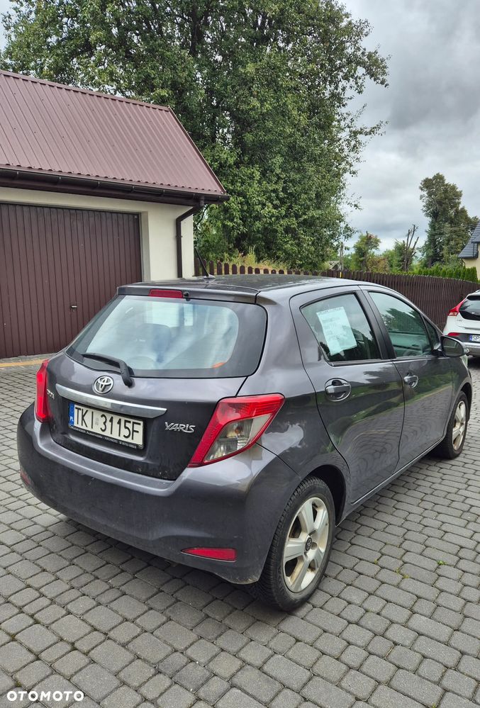Toyota Yaris 1.4 D-4D Active - 5
