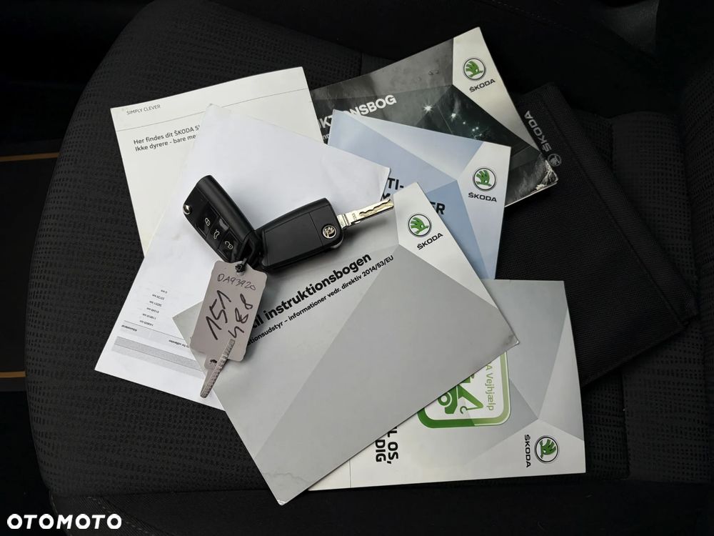 Skoda Octavia 2.0 TDI SCR Style DSG - 37