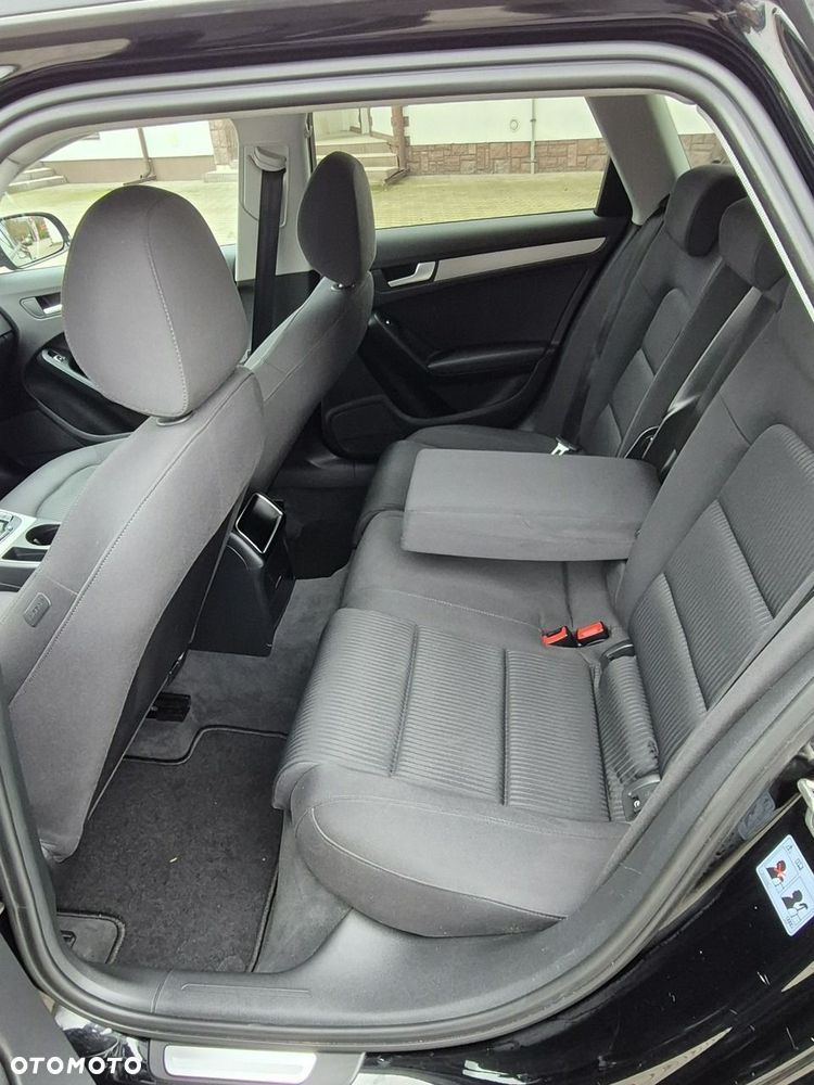 Audi A4 Avant 2.0 TDI clean diesel Quattro S tronic - 27