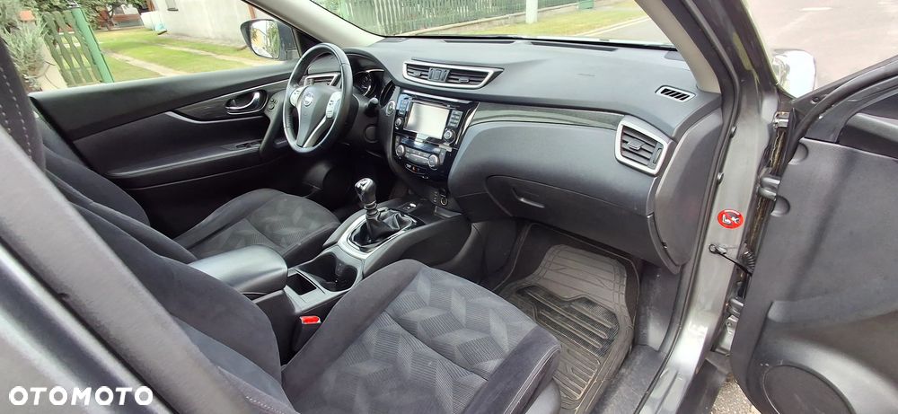 Nissan X-Trail 1.6 dCi 360 - 12