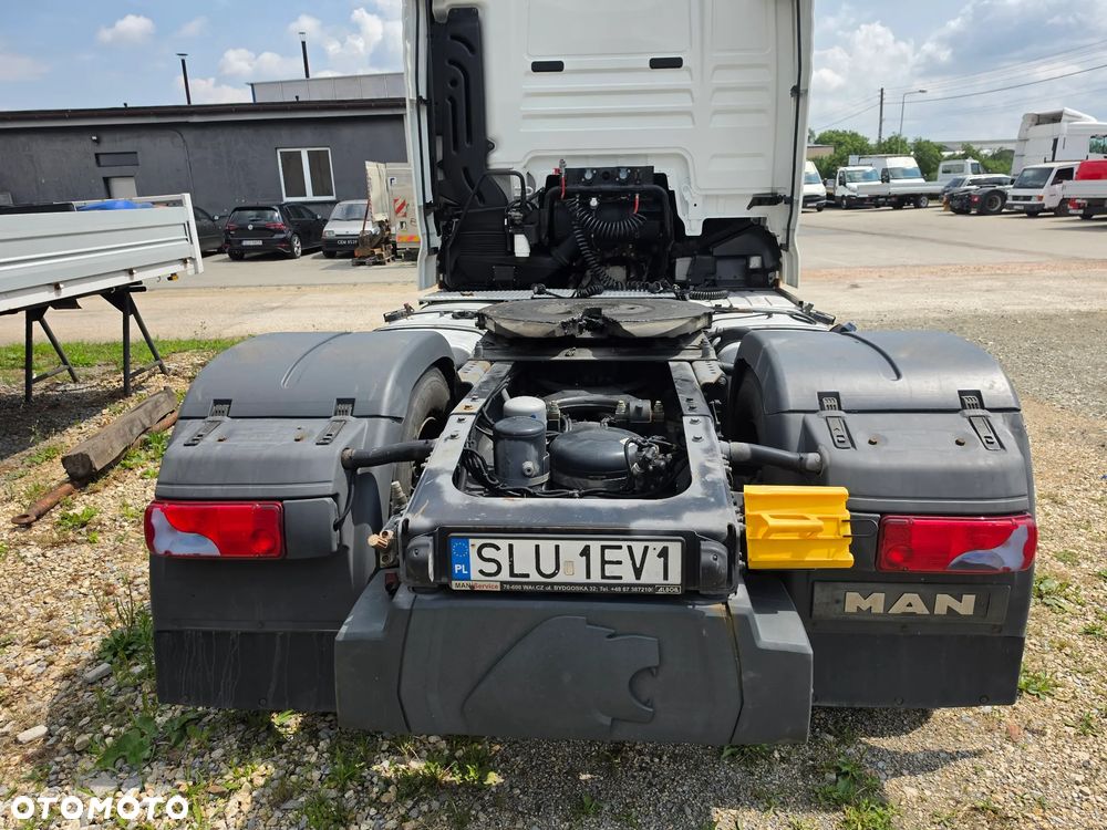 MAN TGX - 8